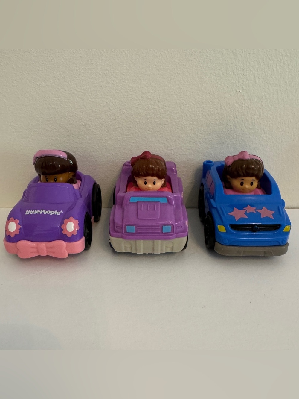 Fisher-Price Little People Mia Wheelie lot